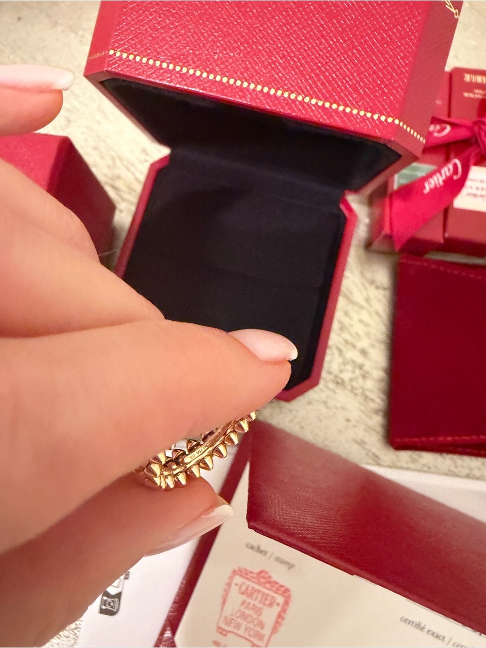 New Cartier Clash Rose Gold Ring. Size 49 - Picture 3 of 4